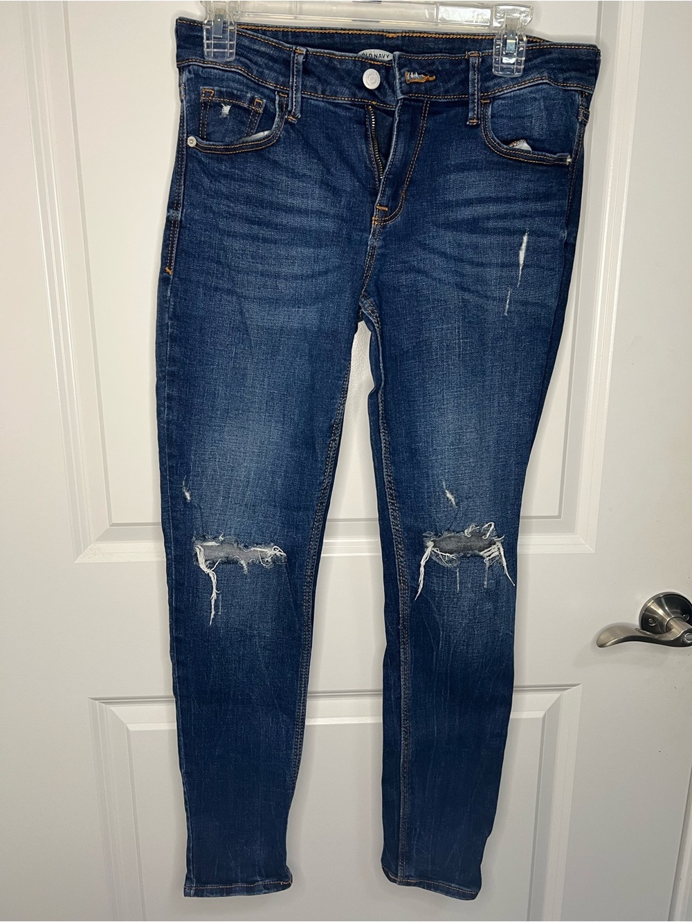 Women’s Old Navy Dark Blue Distressed Skinny Jeans